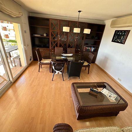 Agi El Moll De Roses Apartment Exterior photo
