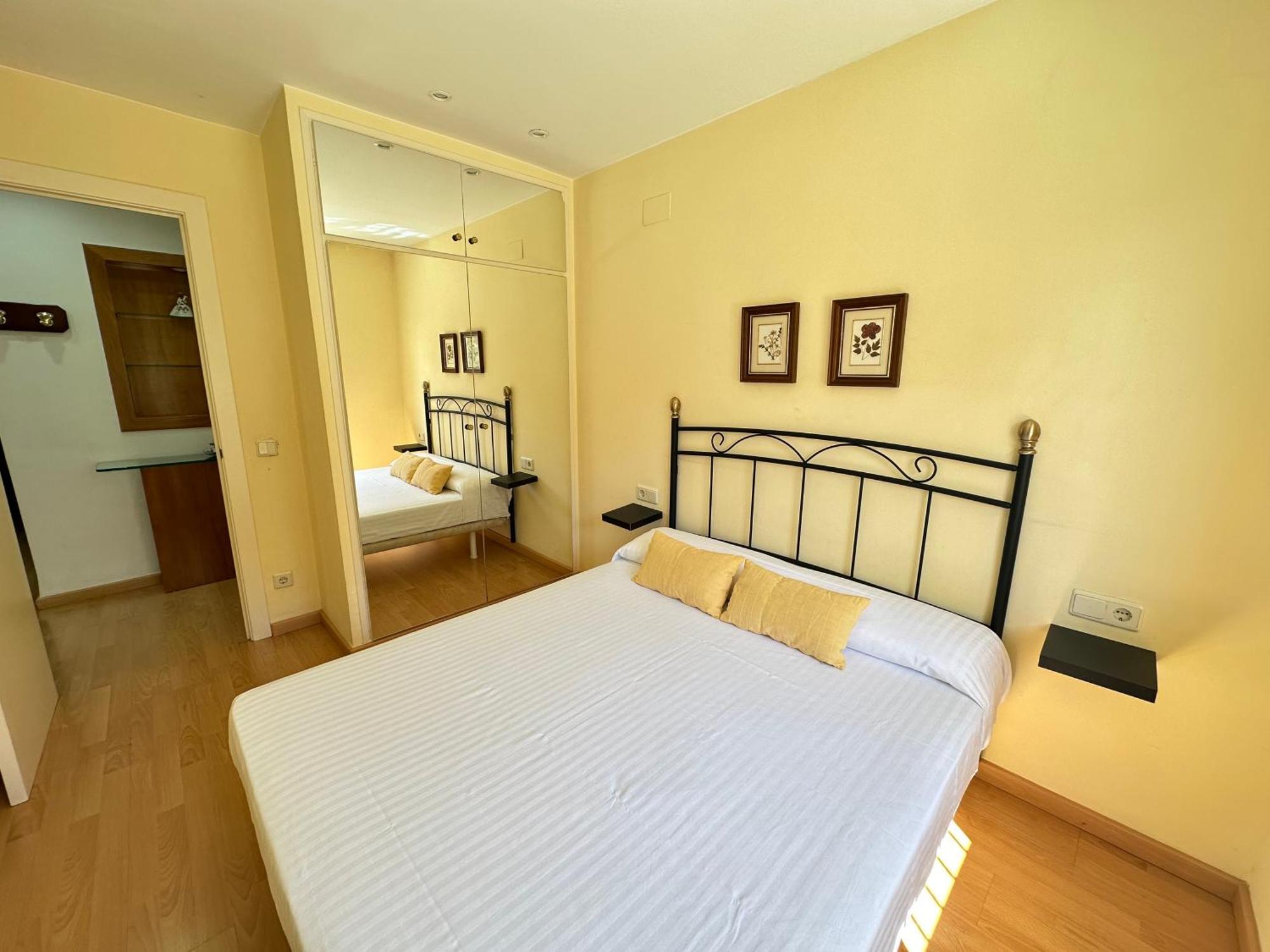 Agi El Moll De Roses Apartment Exterior photo