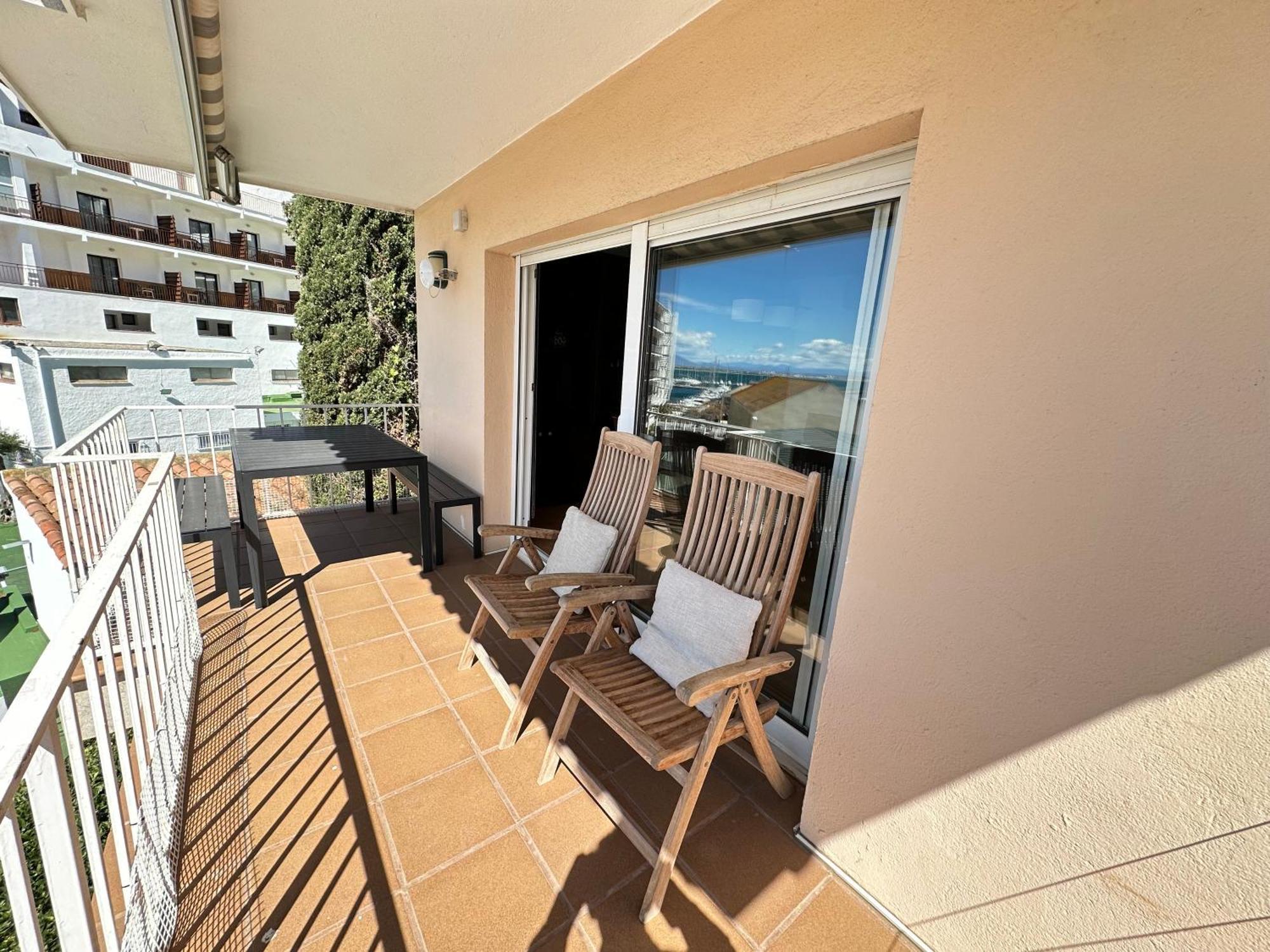 Agi El Moll De Roses Apartment Exterior photo